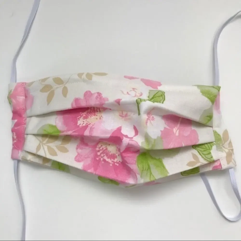 Free With Bundle Over $75 Pink floral‎ cloth mask face covering